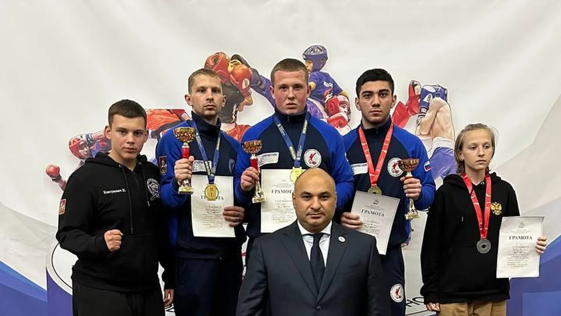 Реутовские кикбоксеры завоевали золотые медали