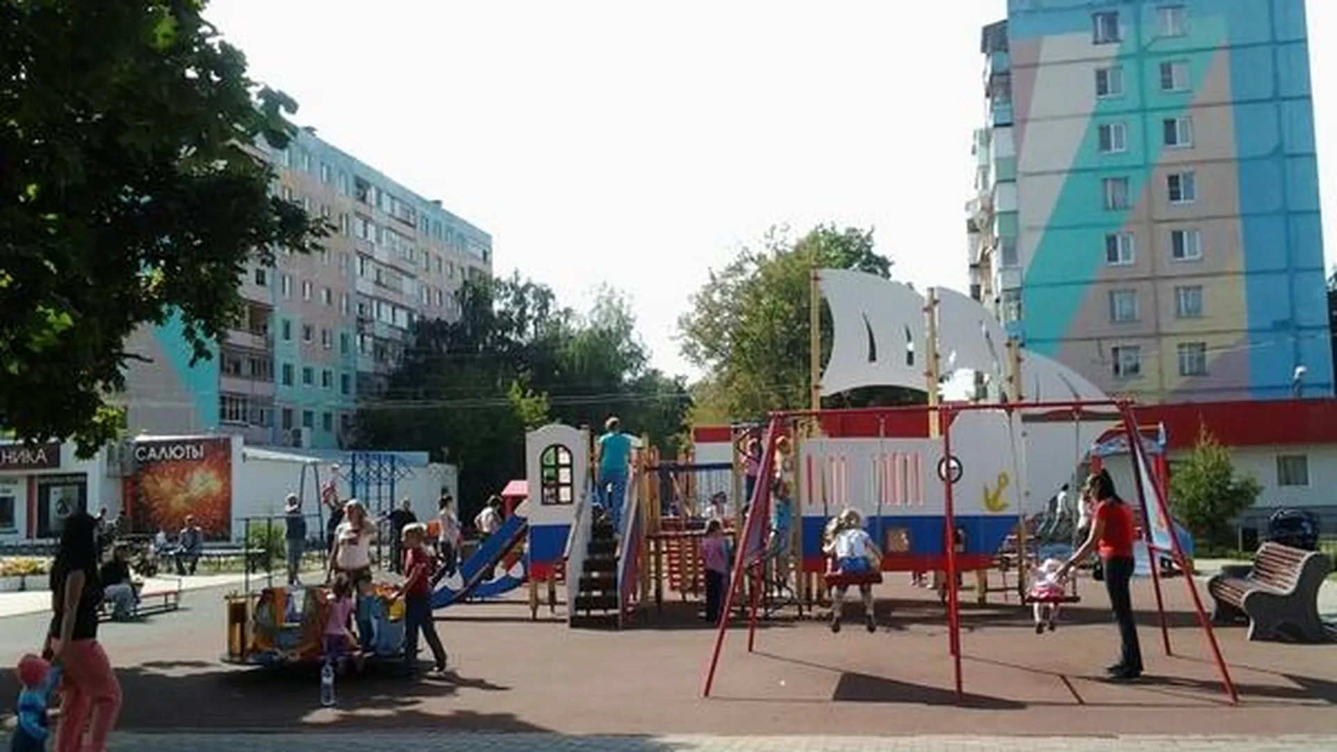 Детский игровой комплекс открыли в Егорьевске