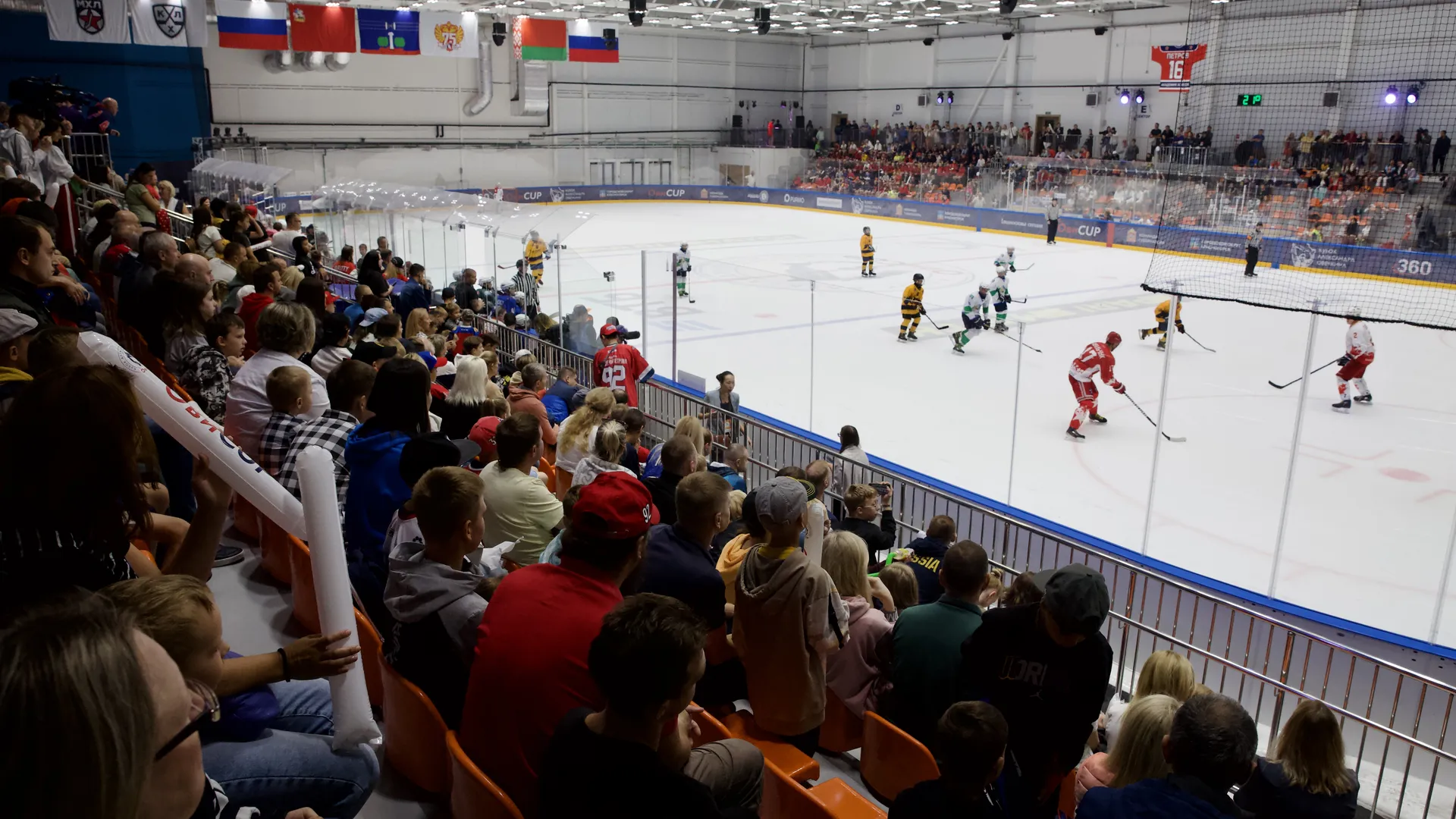 Игроки клуба «Витязь» провели мастер-класс для юных хоккеистов из Наро-Фоминска