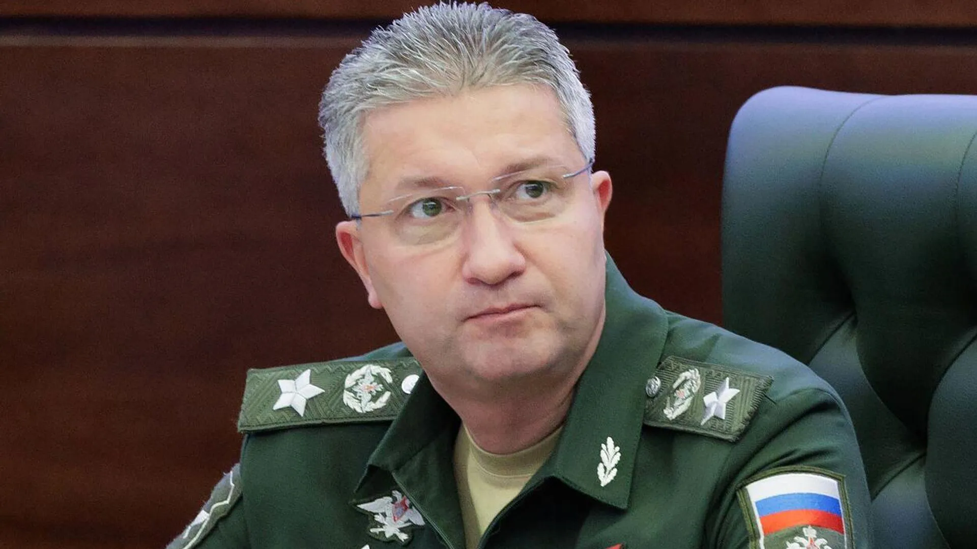 Защита замминистра обороны России обжаловала его арест по делу о взятке