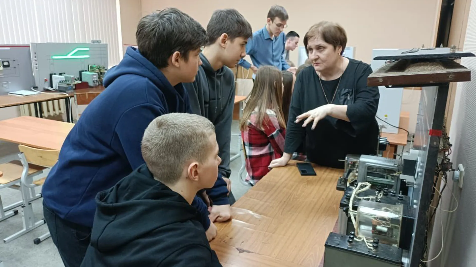 Школьников из Г.о. Пушкинский познакомили с тонкостями организации пассажирских перевозок