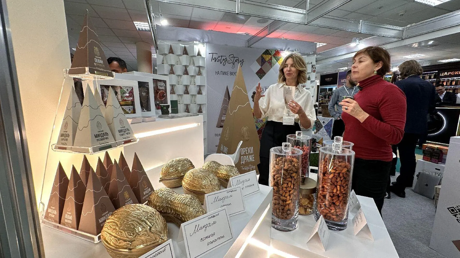 Компания из Одинцова представила полезные сладости на международной выставке в Москве
