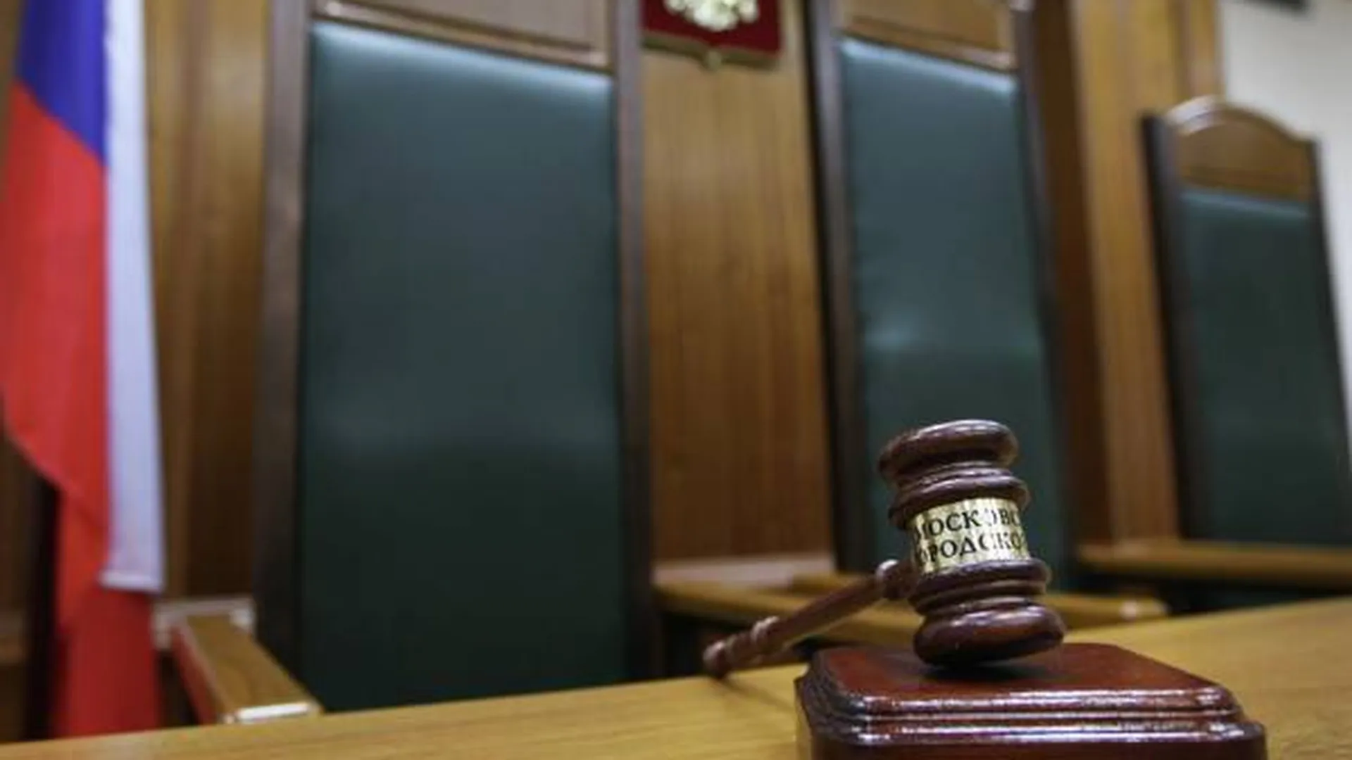 Суд в Новосибирске арестовал сотрудника ДПС, случайно застрелившего мужчину