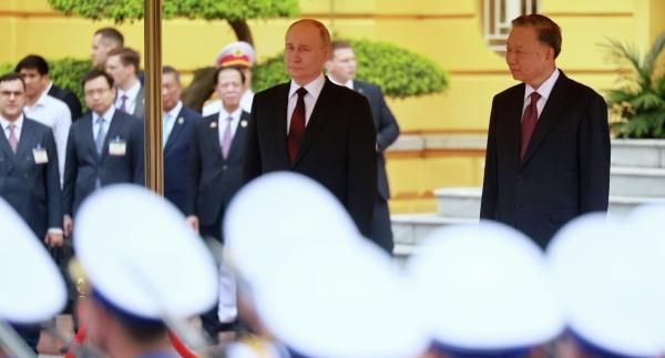 Путин поблагодарил президента Вьетнама за радушный прием и гостеприимство