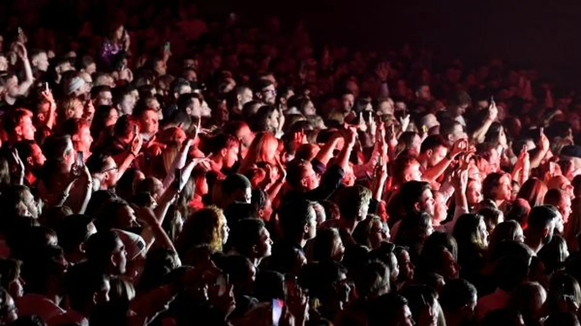 Рэпера Платину задержали на концерте в Томске