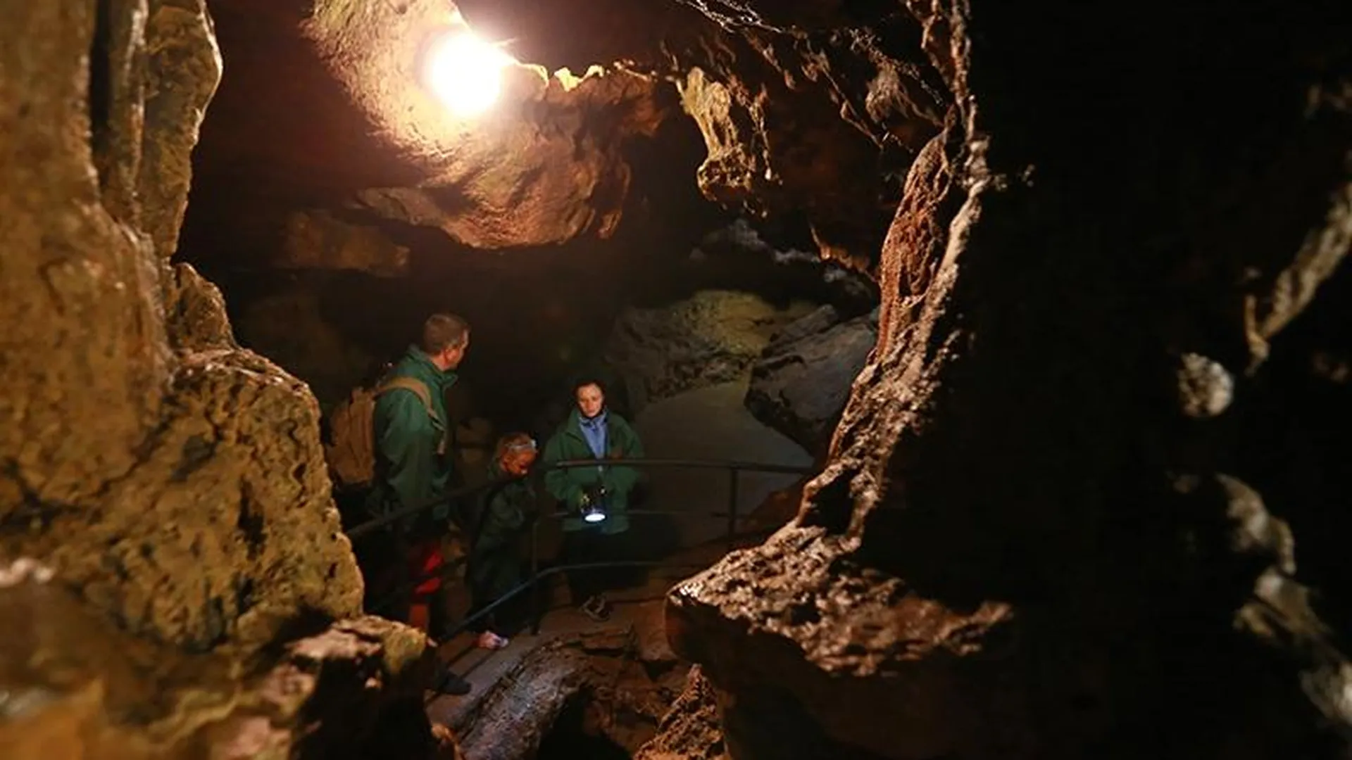 Ужасно интересно: раскрываем тайны мистических пещер Подмосковья