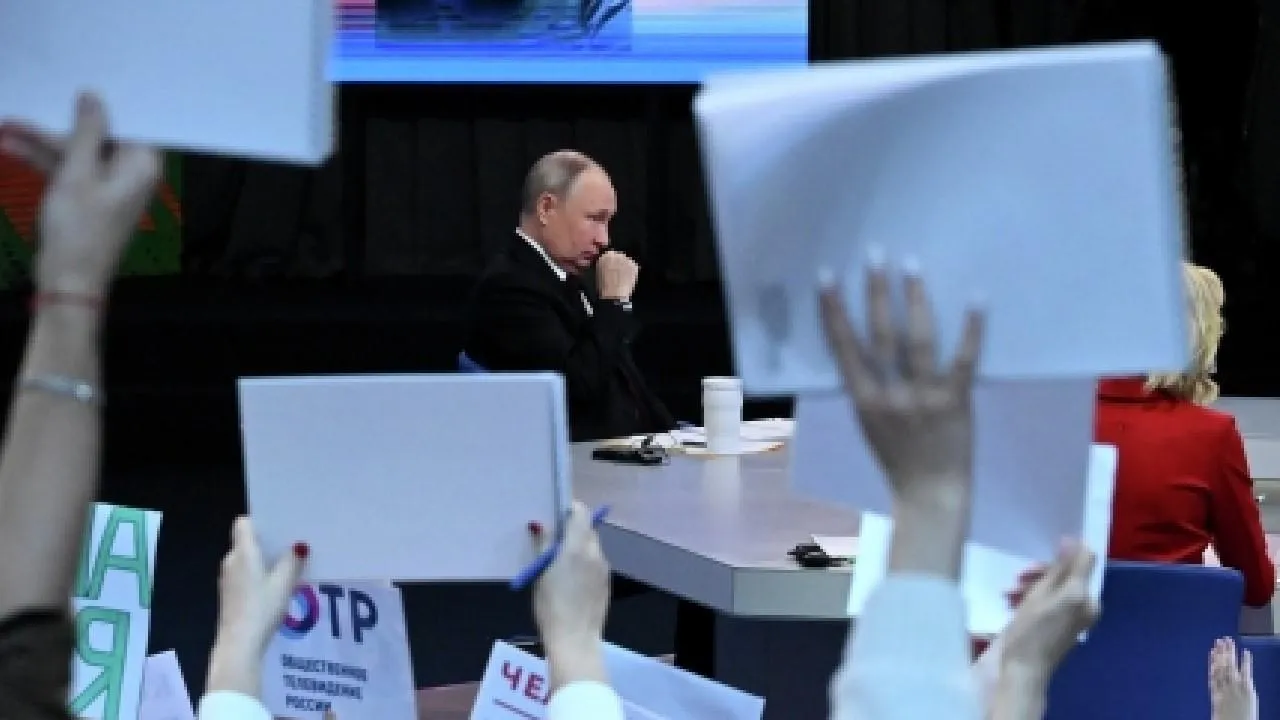 Путин ответил на 67 вопросов на итоговой пресс-конференции