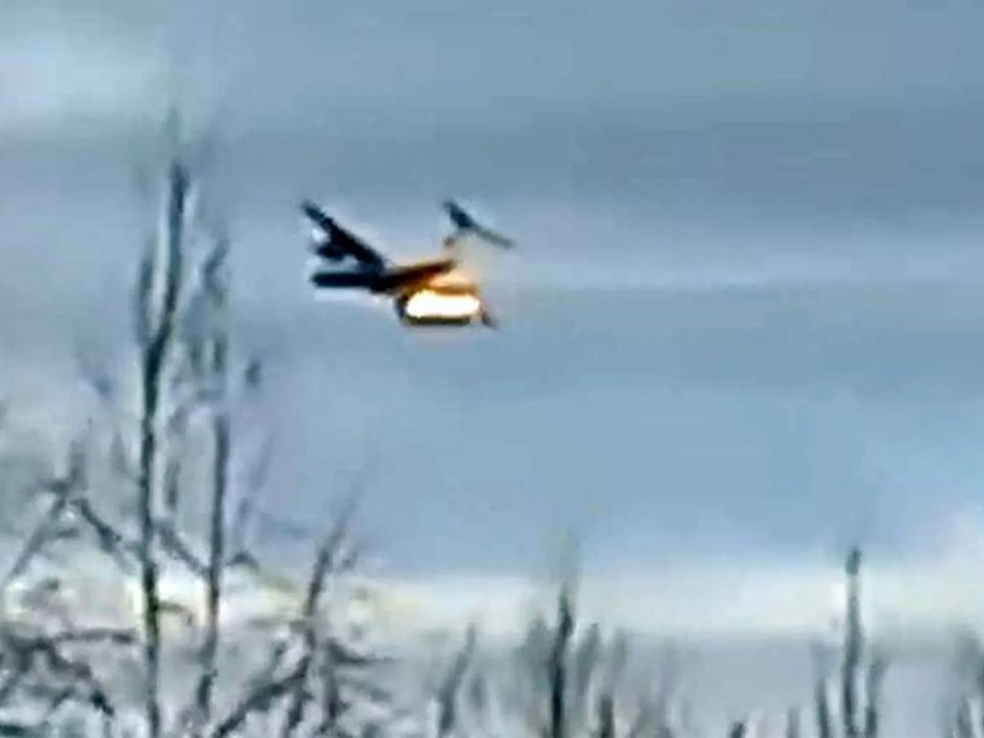«Видно, что вытекает топливо»: эксперт раскрыл причины крушения Ил-76 в Иванове