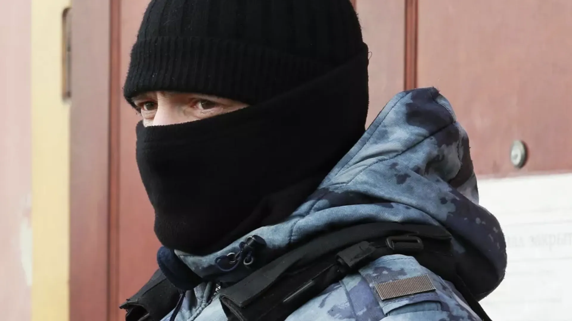 Силовики провели обыск у религиозного блогера Кеворковой