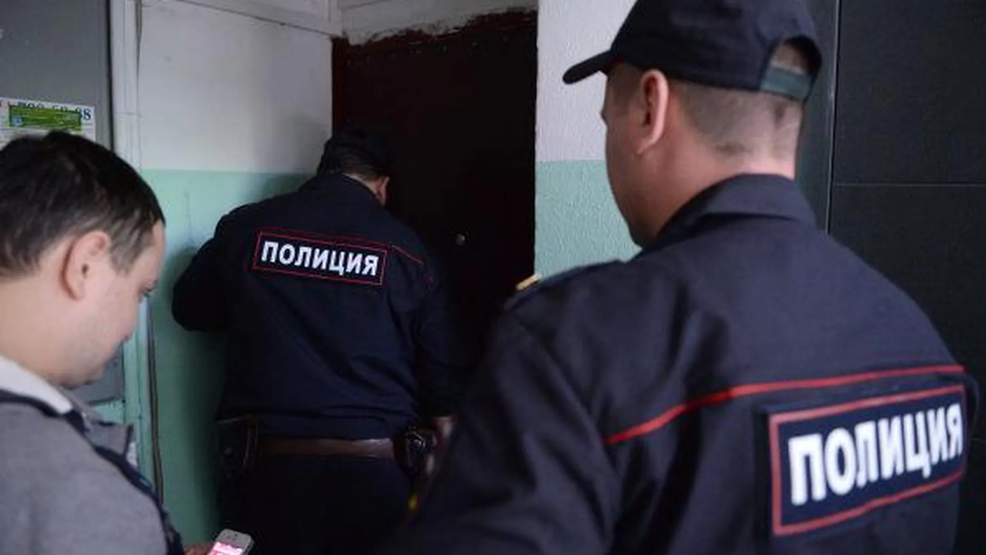 Полицейские проверяют квартиры Жуковского в преддверии МАКС-2015