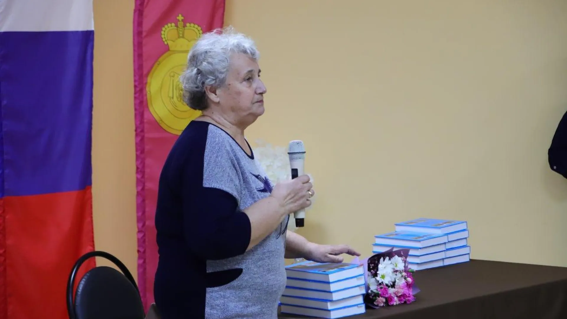 В Воскресенске прошла презентация книги Елены Забавновой «Старейшая школа Воскресенского района»