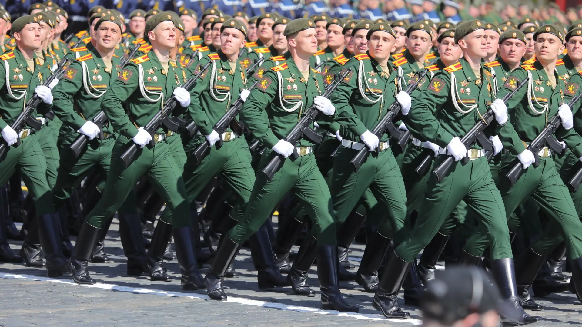 Эксперт Рогов рассказал, как далеко могут зайти российские войска на Украине
