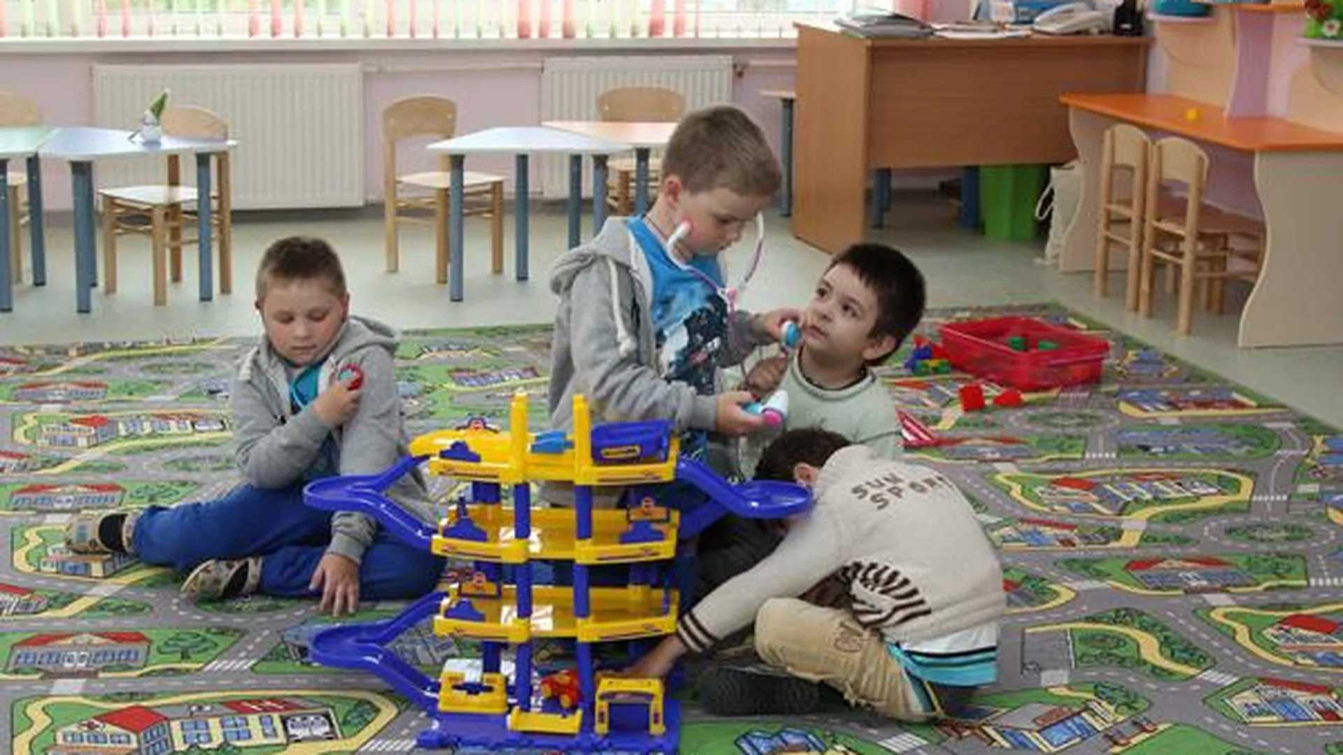 В Рузе открылся детский сад с собственным катком