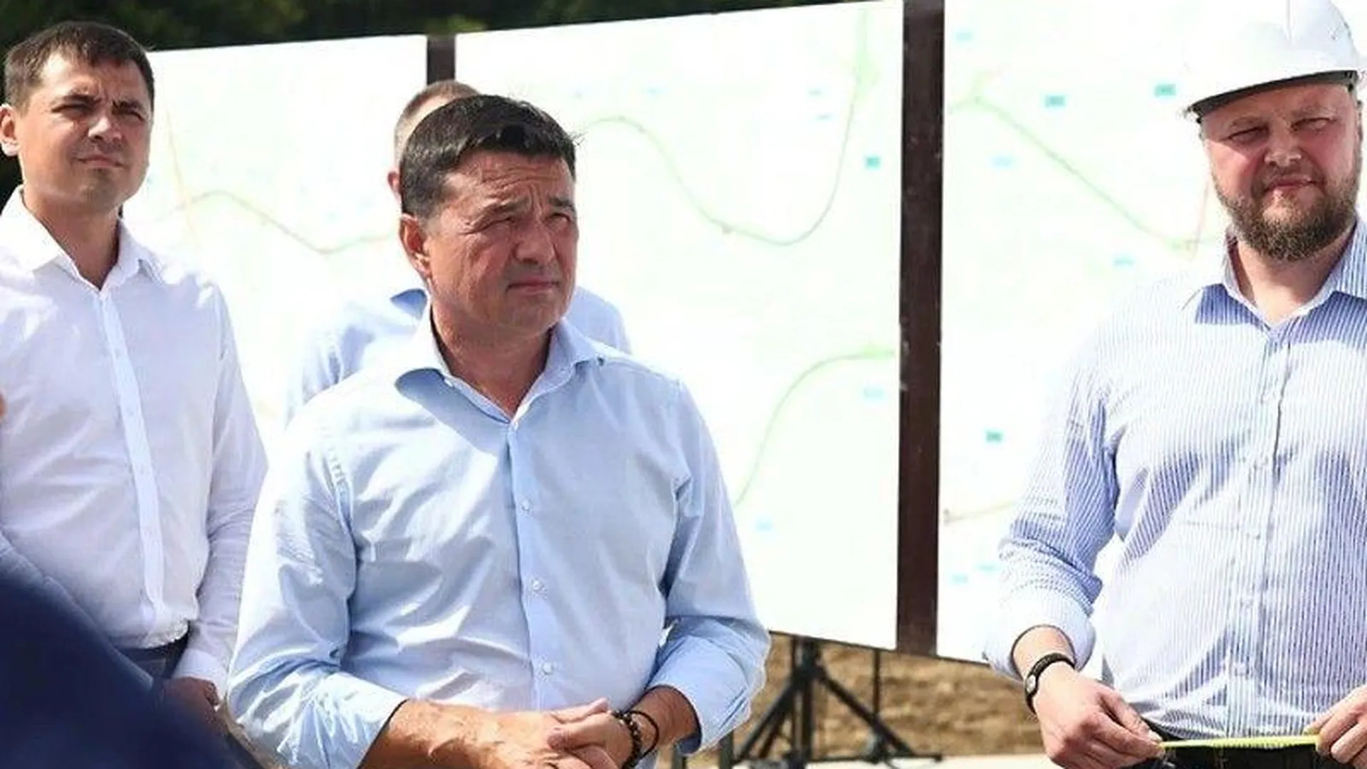 Губернатор Подмосковья: твердое покрытие будут активнее использовать на сельских дорогах региона