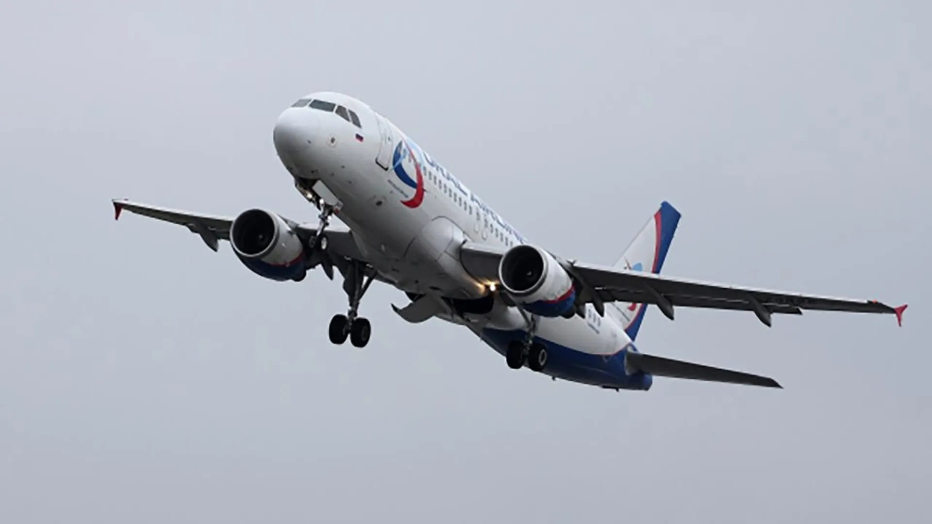 «На самом деле, все в пределах нормы»: авиаэксперт прокомментировал 670 ЧП с российскими самолетами