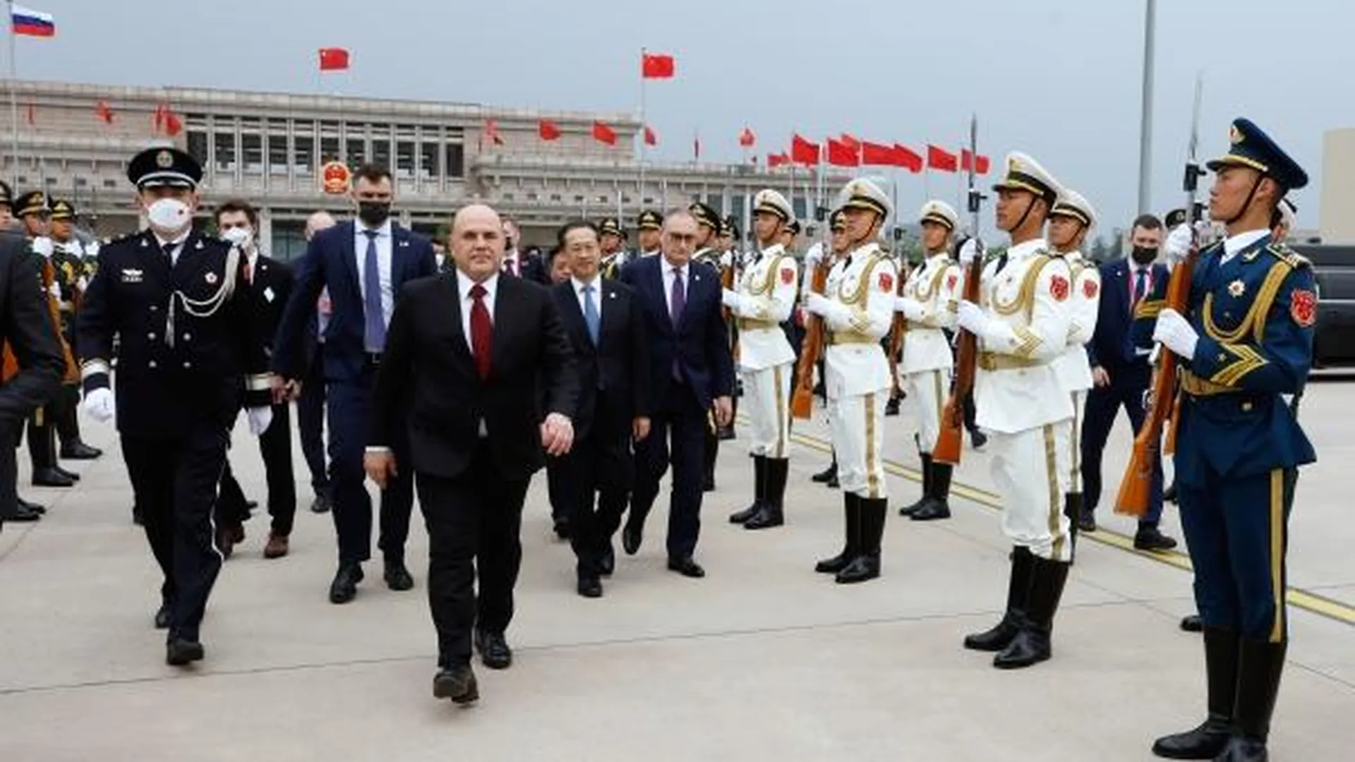 Политолог Евстафьев считает, что визит Мишустина в КНР прошел в новом формате