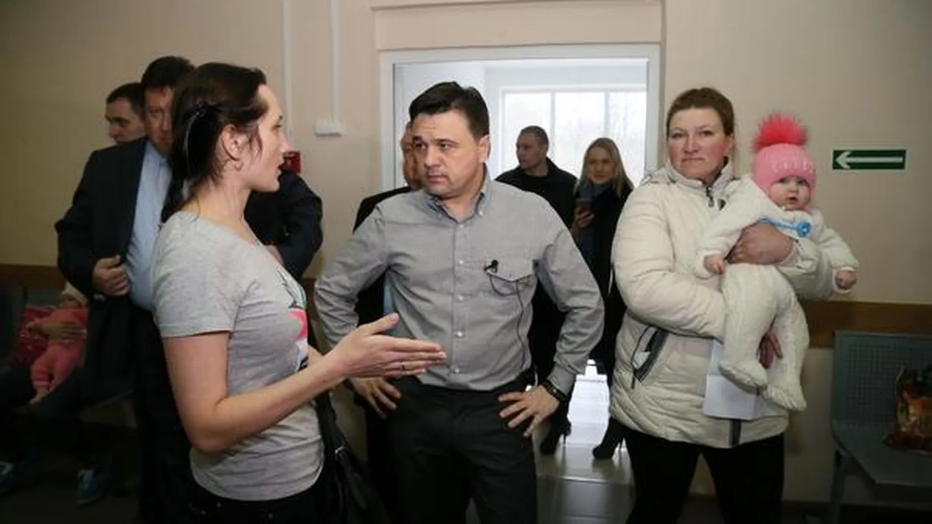 Губернатор пообещал жителям Ивантеевки решить их проблемы