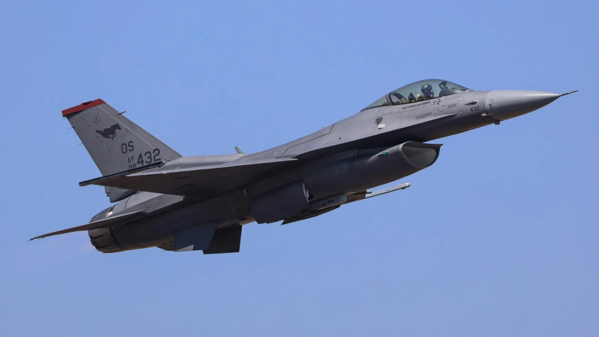 Американский F-16 разбился в Южной Корее