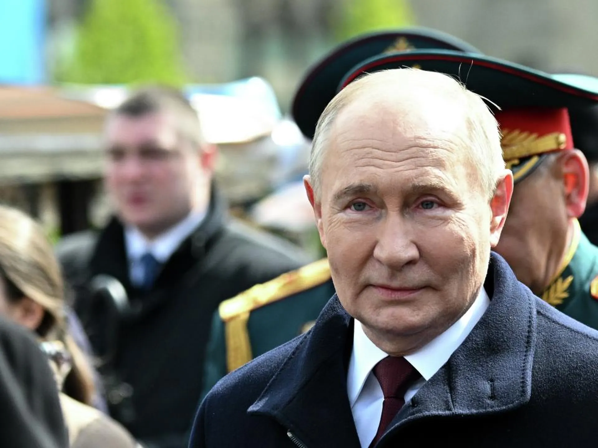 «В соответствии с духом времени»: расшифровано тайное послание Путина в День Победы