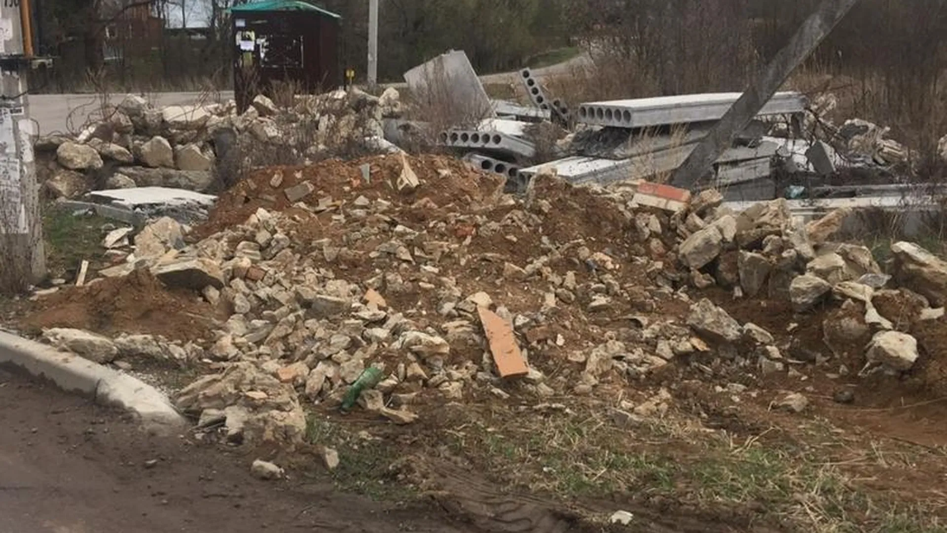 Свалку в 60 кубометров уничтожили в Солнечногорском районе