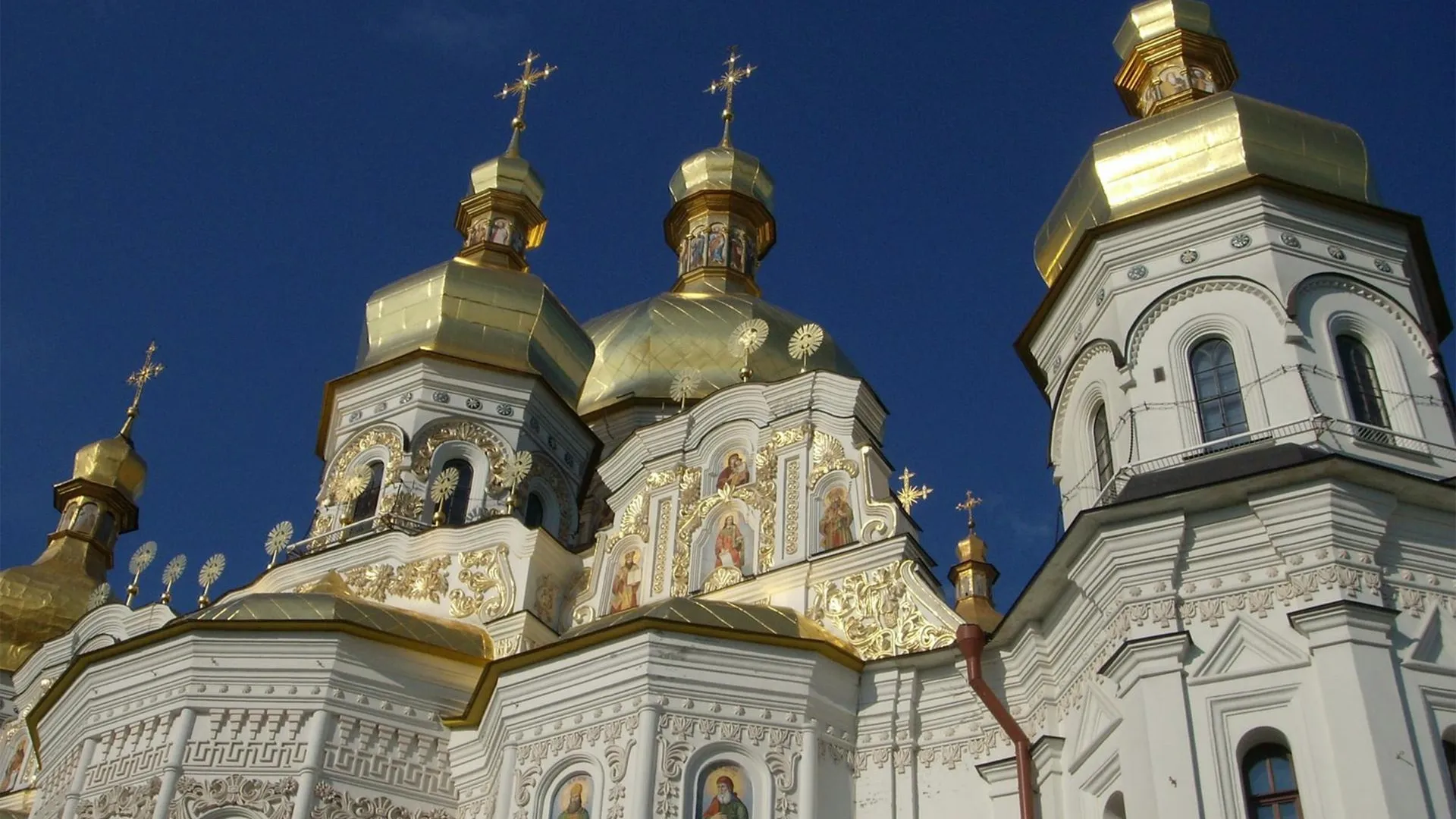 Россию признали более доброжелательной к христианам страной, чем Украина