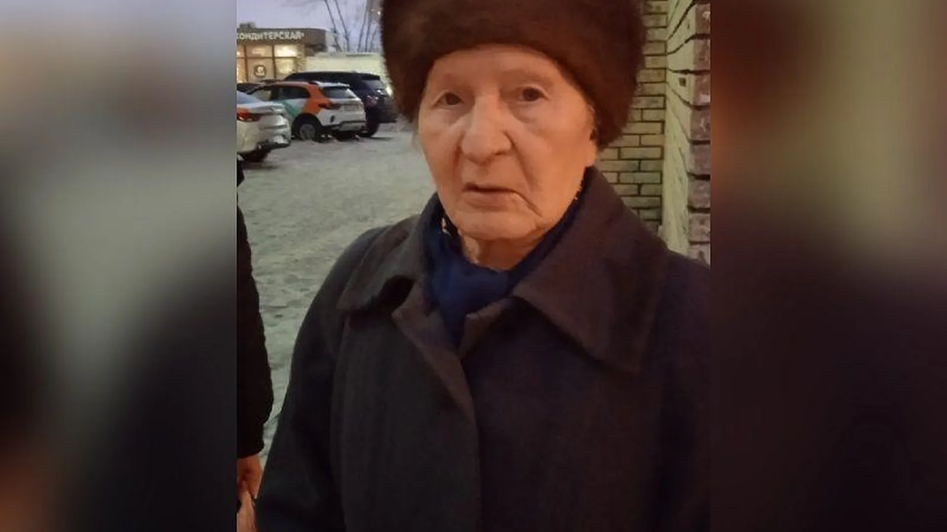 Бабушку, потерявшую память, спасла с мороза жительница Люберец