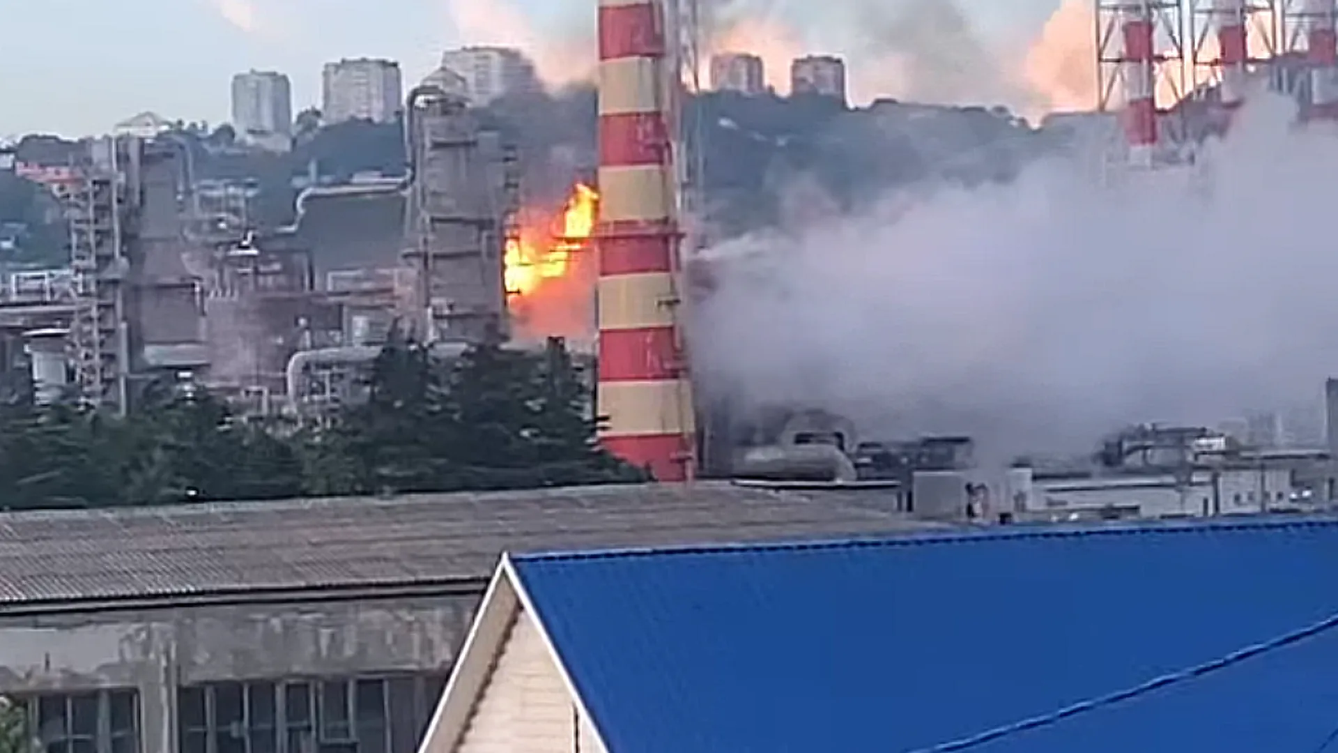 Пожар на НПЗ в Туапсе потушили