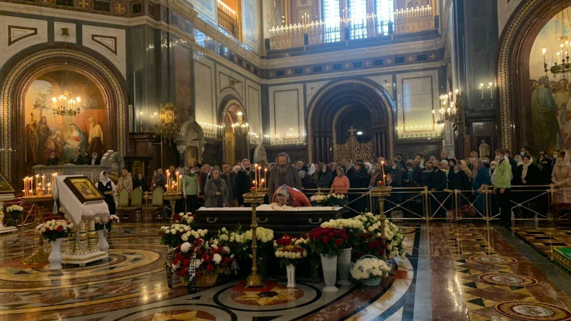 Протоиерея Димитрия Смирнова похоронят в Благовещенском храме