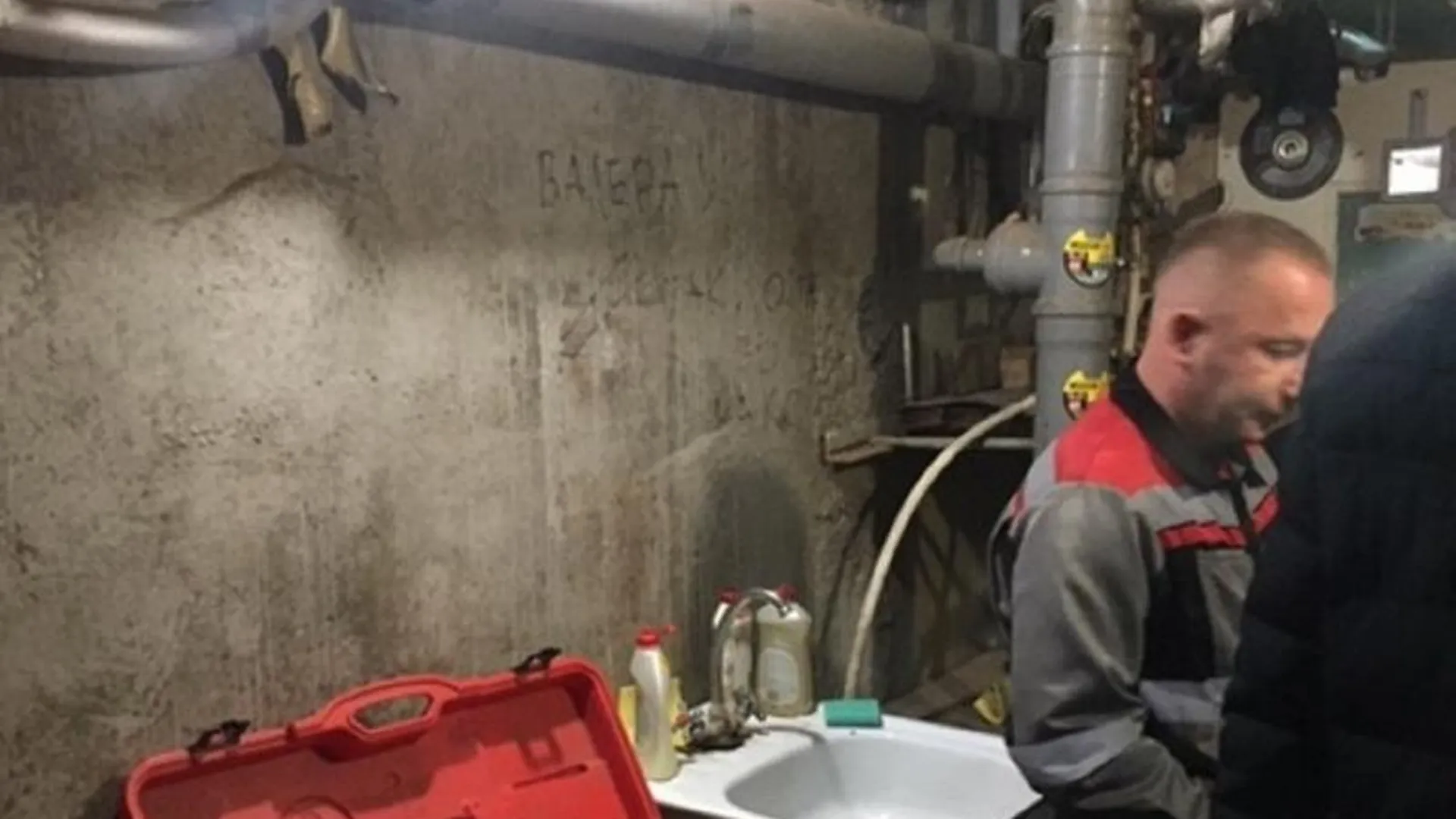 УК во Фрязино устроила в подвале подпольную мастерскую