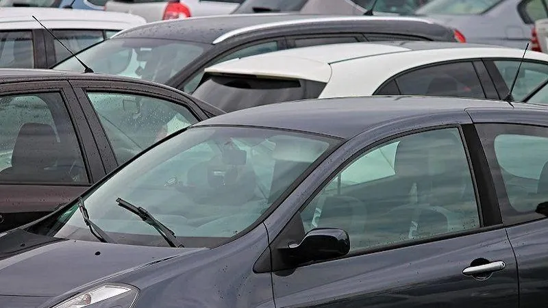 Злоумышленники испортили выхлопные системы нескольких автомобилей в Чехове