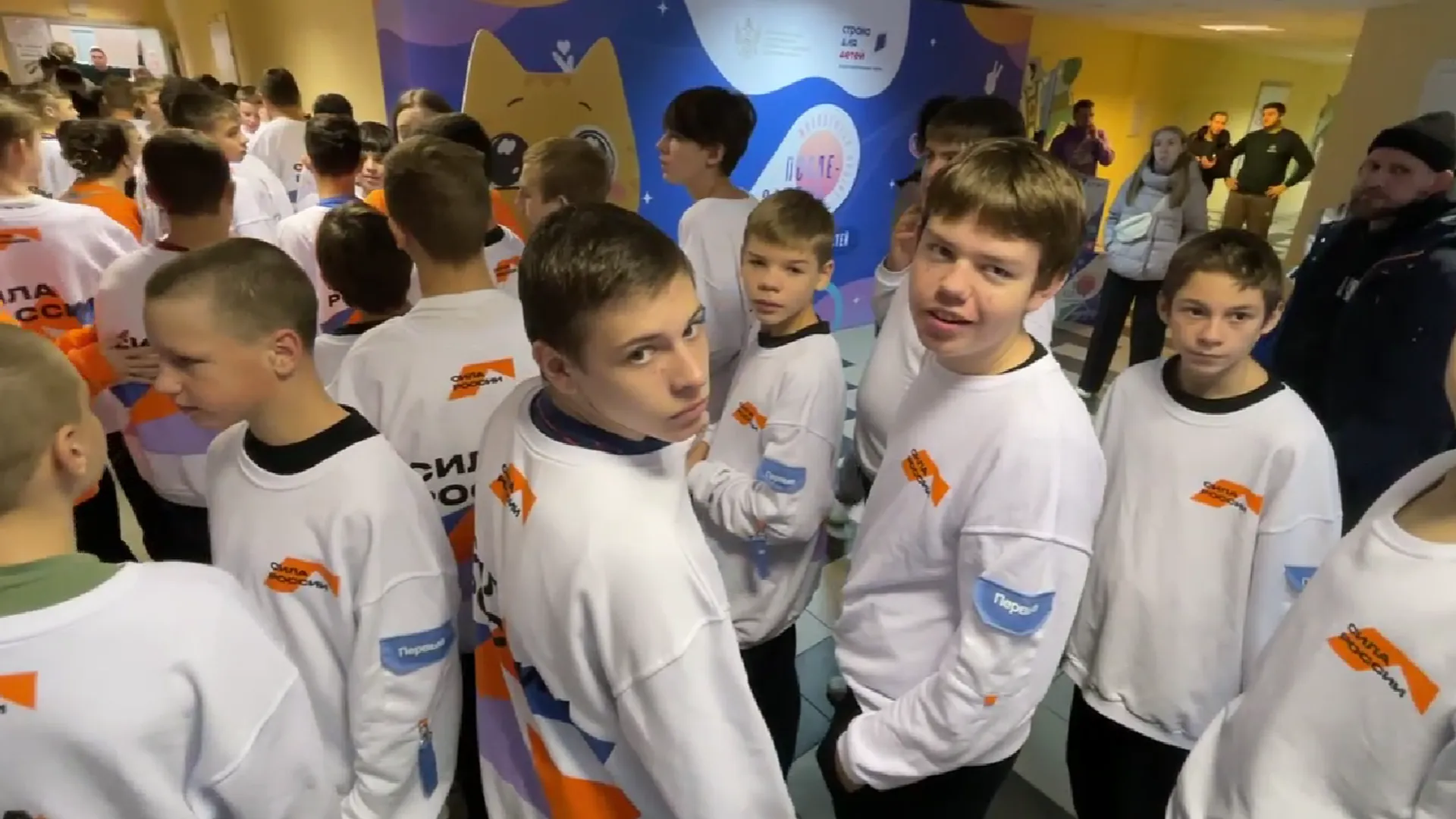 Почти 180 подростков из Донбасса приехали на специальную смену в подмосковный лагерь «Литвиново»