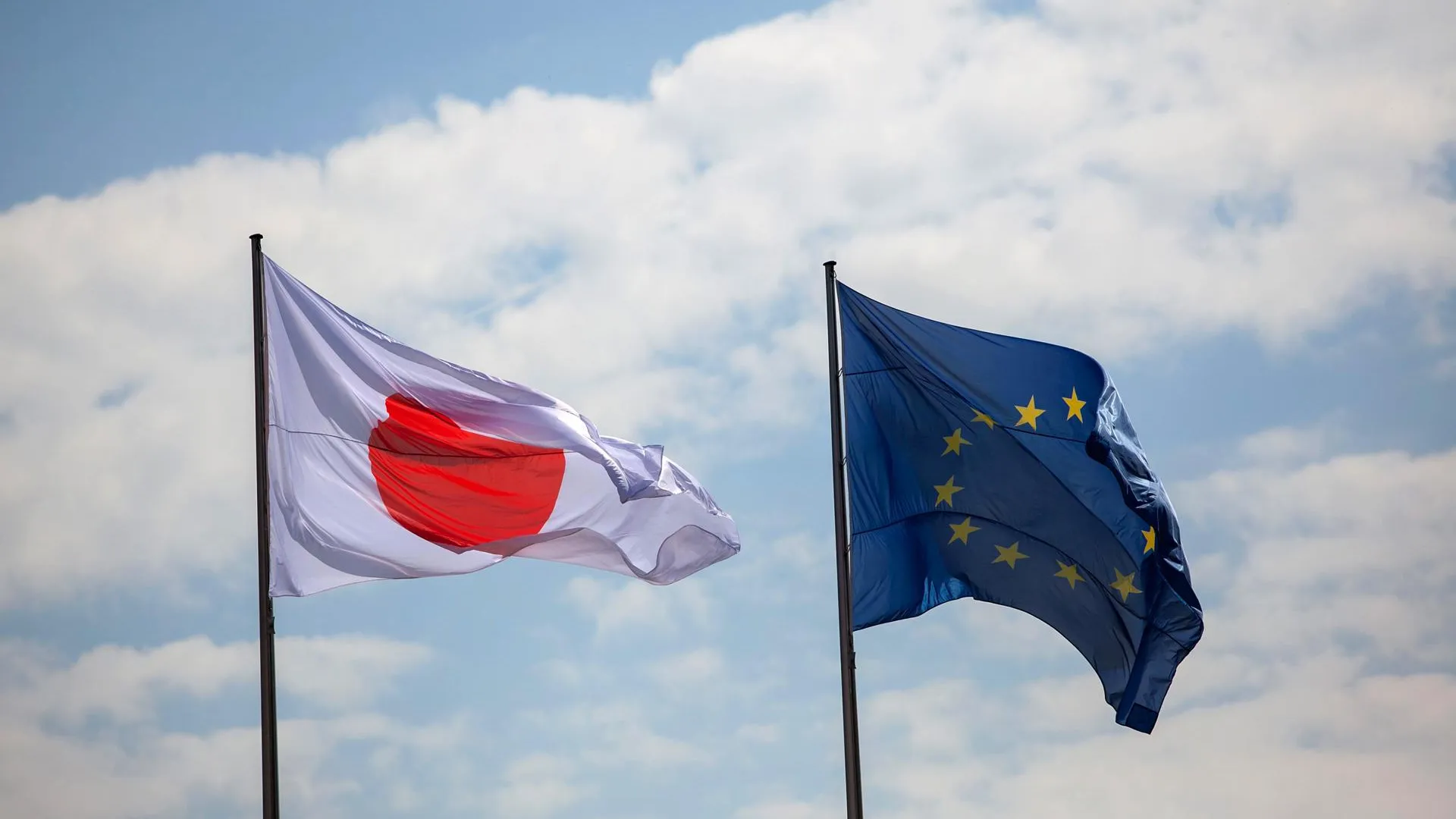 FT: Евросоюз и Япония выступили против полного запрета экспорта в Россию