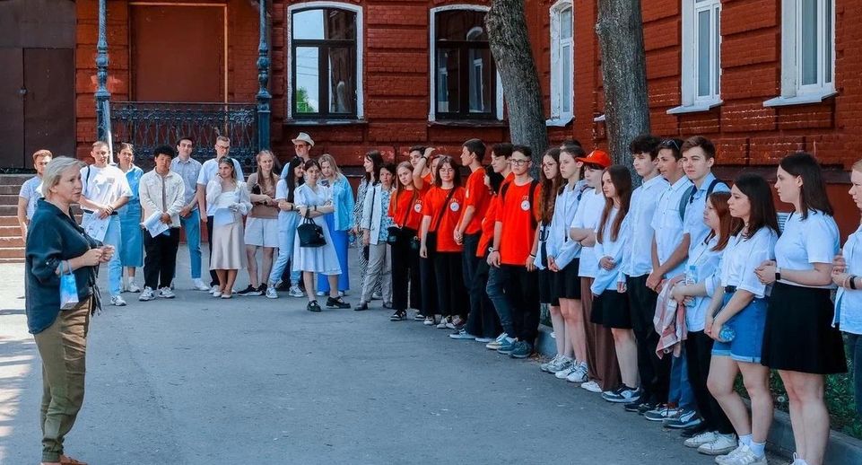 Школьникам Подмосковья провели экскурсию по ГГТУ в Орехово-Зуеве