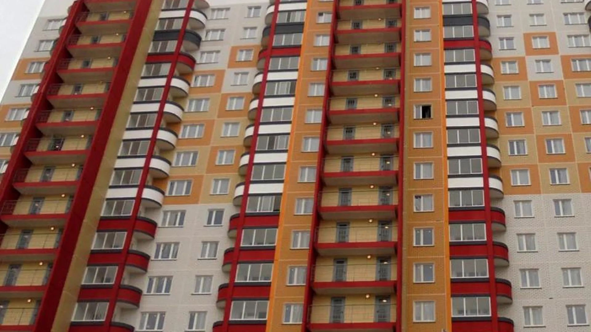 Дом на 215 квартир достроили в Ленинском районе