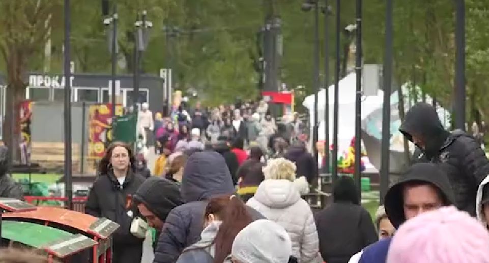 Почти 6 тысяч человек посетили Чеховский парк в День Победы