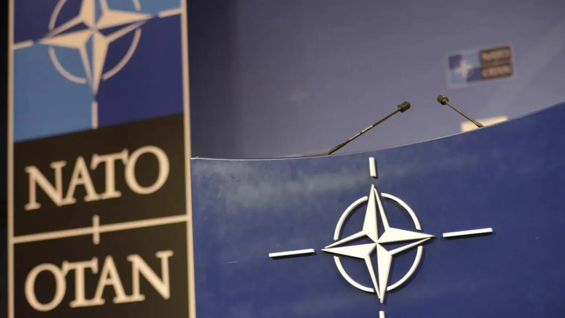 Экс-премьер Британии заявил о вине НАТО за колебания по поводу членства Украины