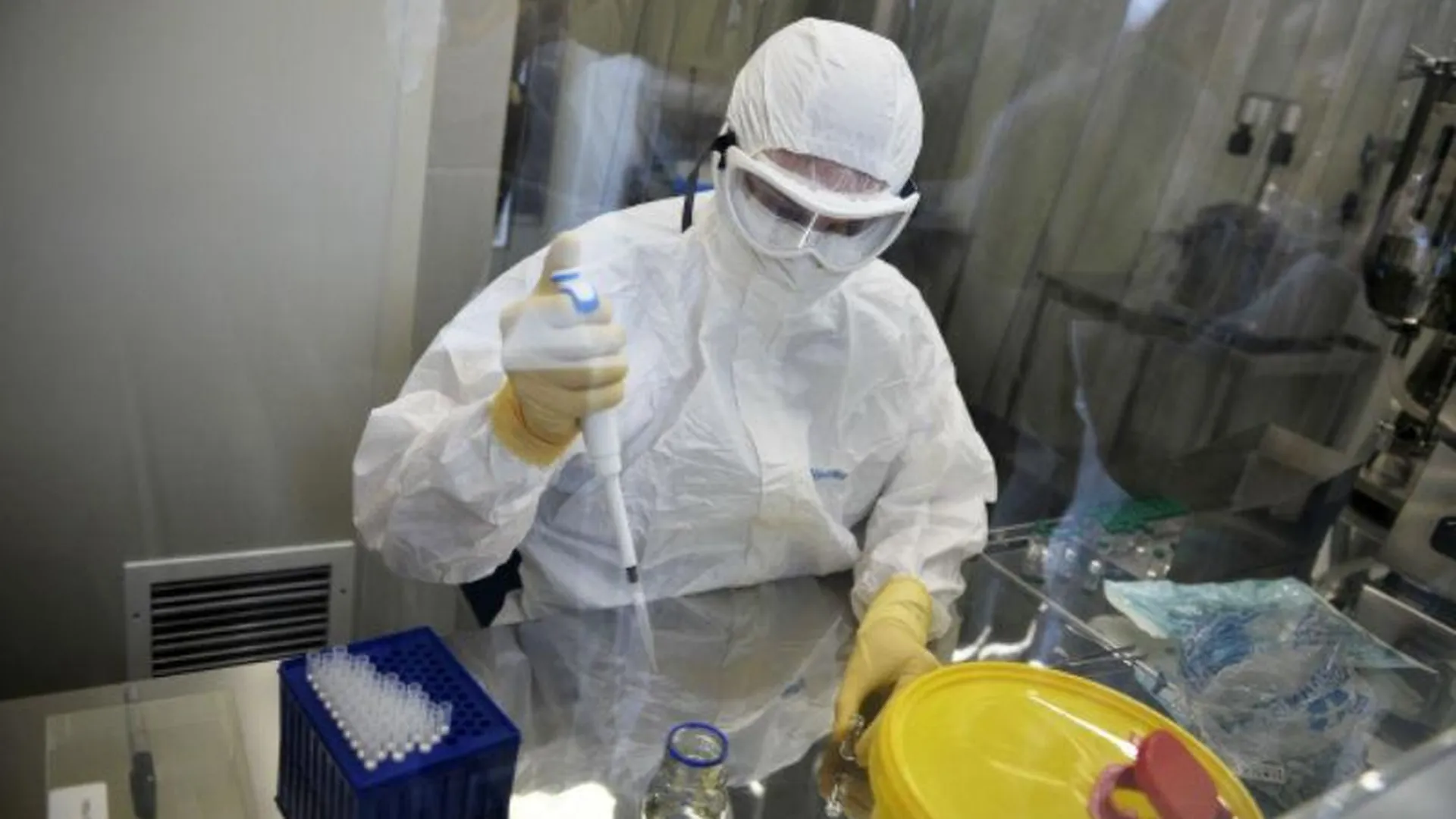 Ученые из Пущина изобрели безопасный способ лечения рака