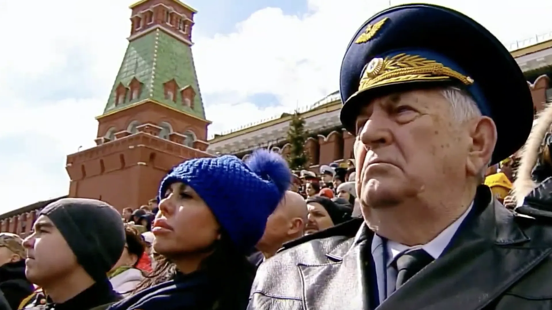 Священный праздник для страны. Путин поздравил ветеранов с Днем Победы