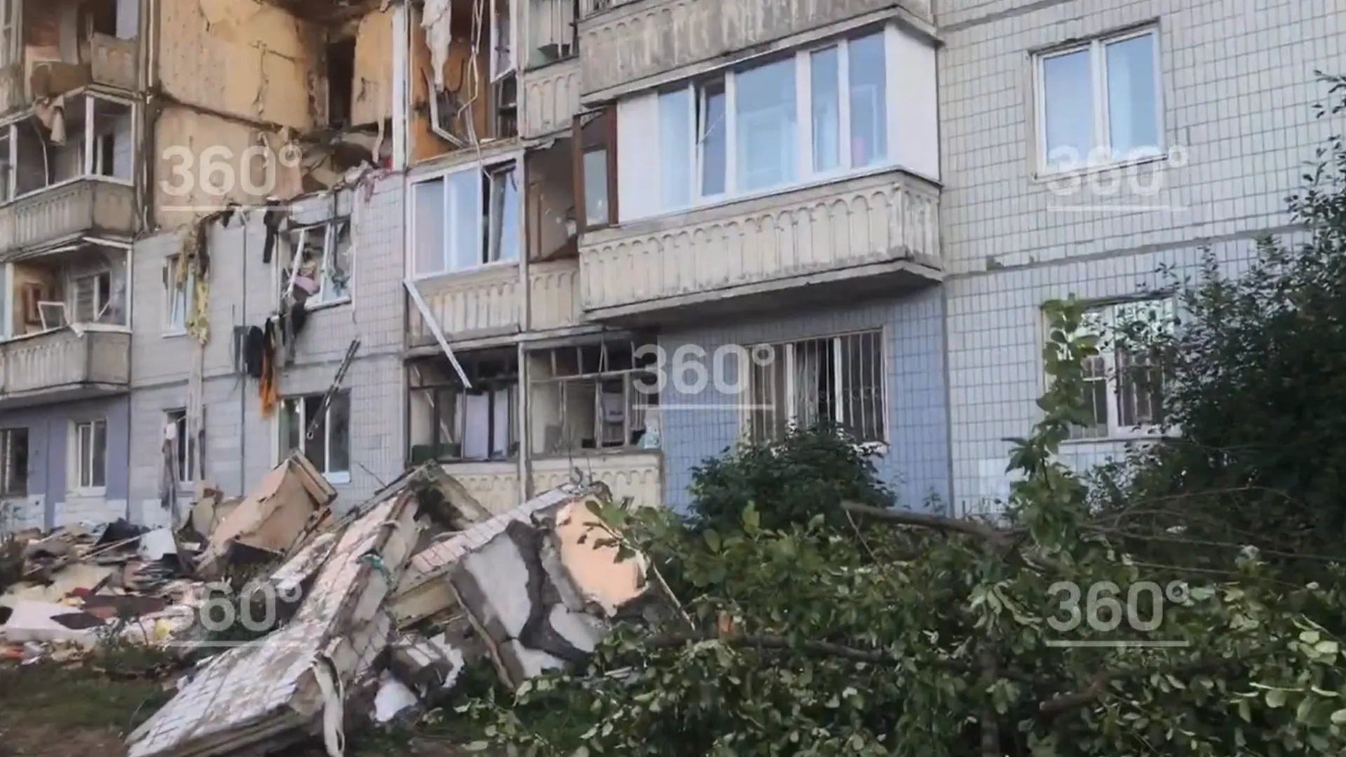 Завалы на месте взрыва в доме в Ярославле расчистили