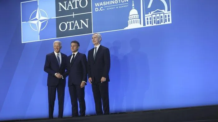 Ting Shen — Pool via CNP/Keystone Press Agency