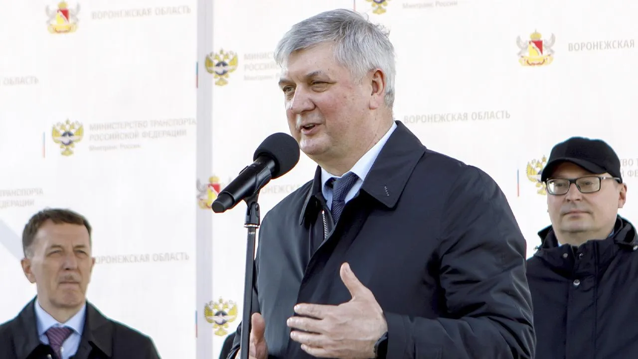 «Неидеальный губернатор»: политолог рассказал, чего можно ждать от выбранных глав Воронежской и Кемеровской областей