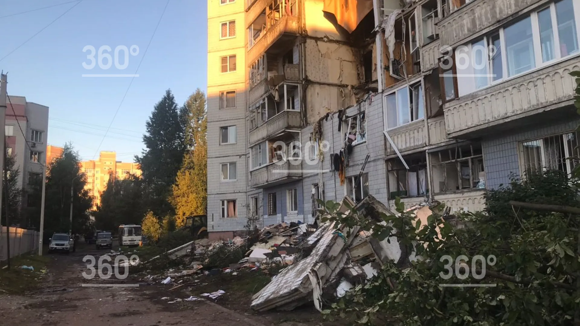 Завершены спасательные работы на месте взрыва газа в доме в Ярославле