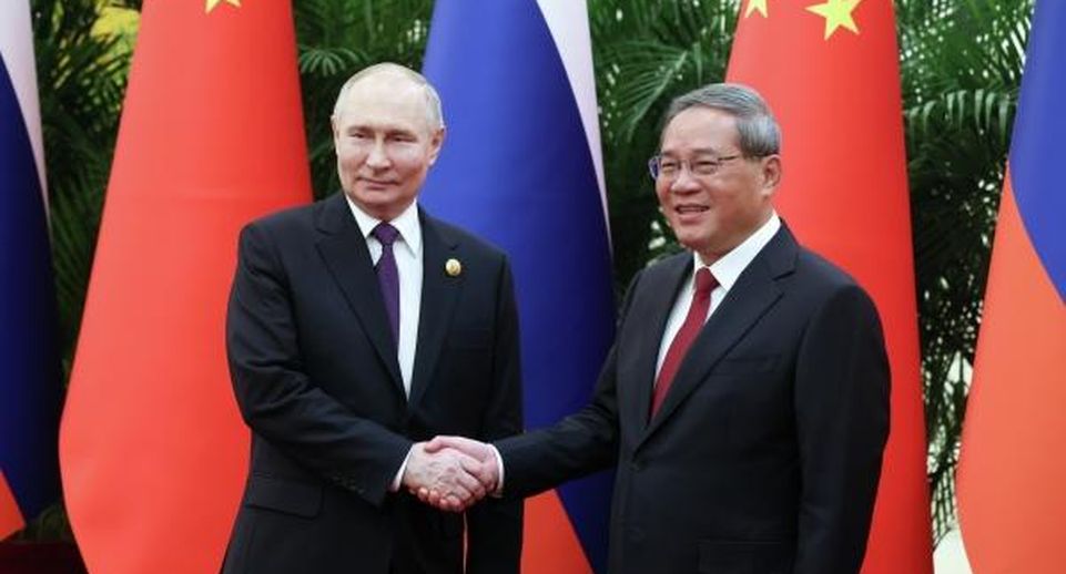 Владимир Путин встретился с премьером Госсовета КНР Ли Цяном в Пекине
