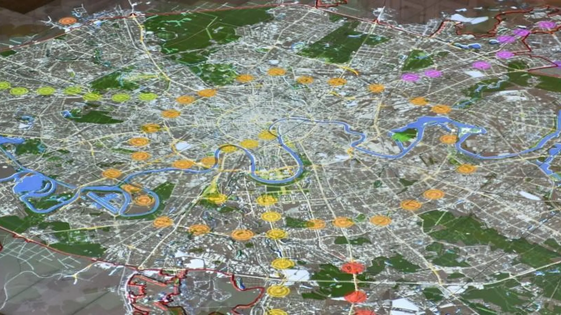 Покажите в москве