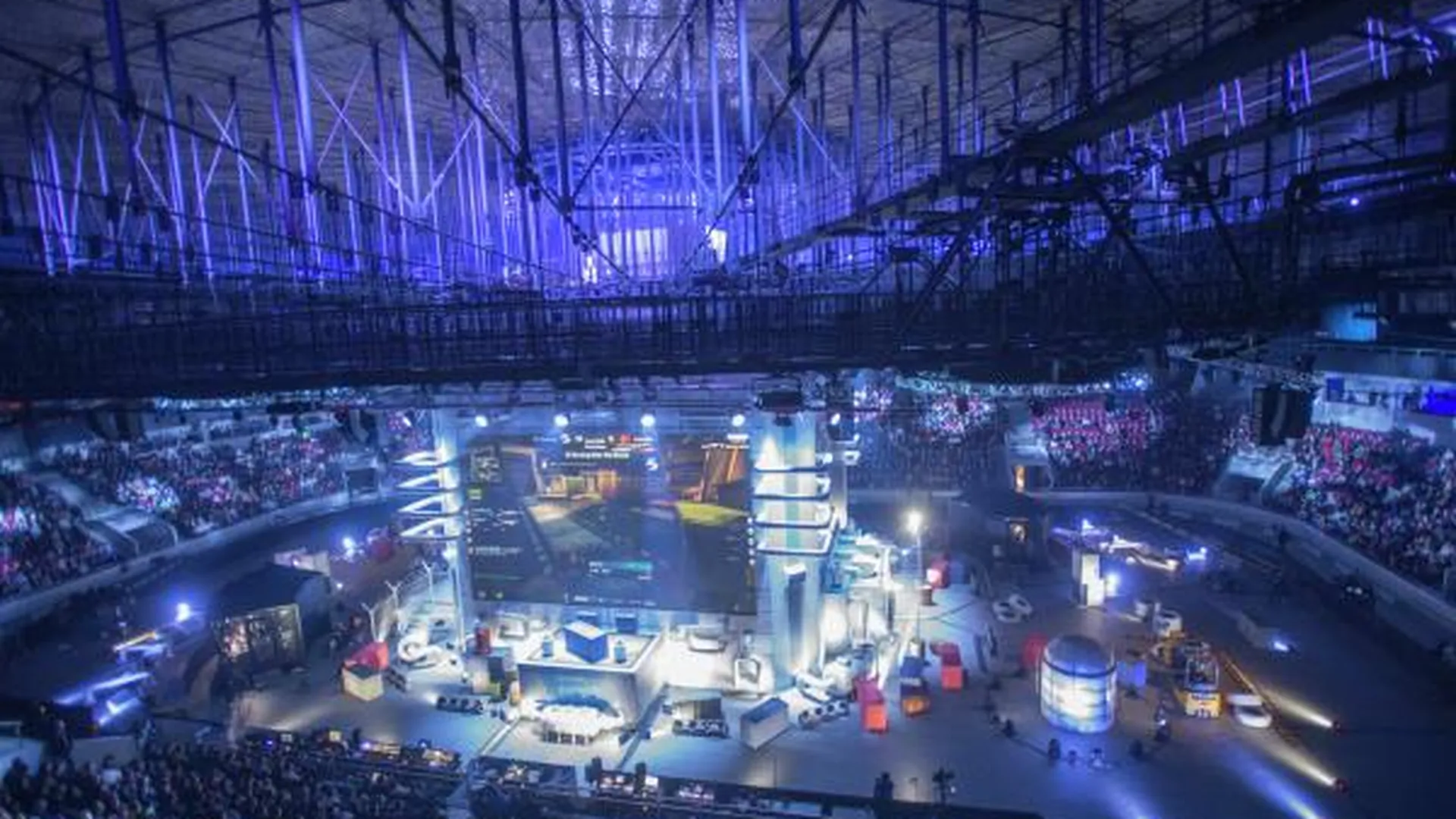 Киберспортивный турнир EPICENTER 2017 CS: GO в СК «Юбилейный» в Санкт-Петербурге.