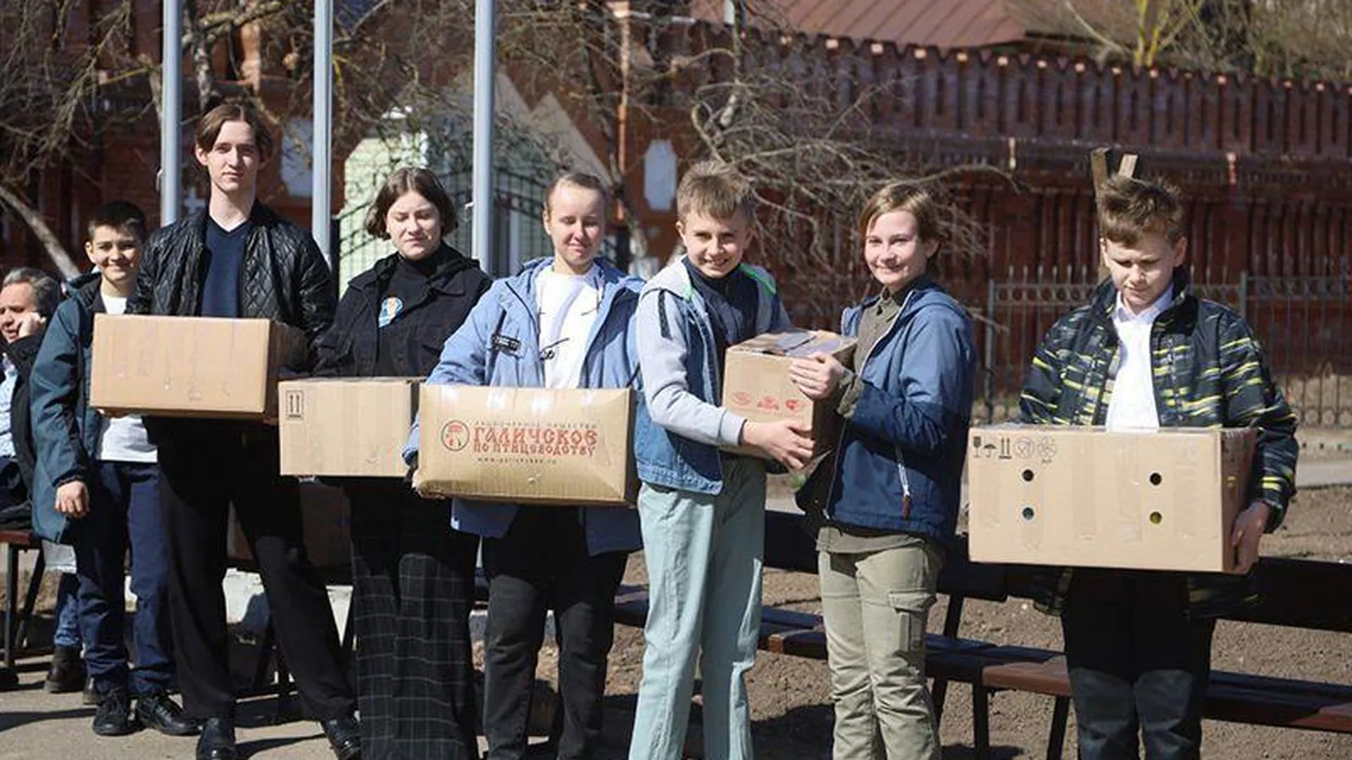 Выпускнику православной гимназии из Серпухова отправилась новая партия гуманитарной помощи в зону СВО