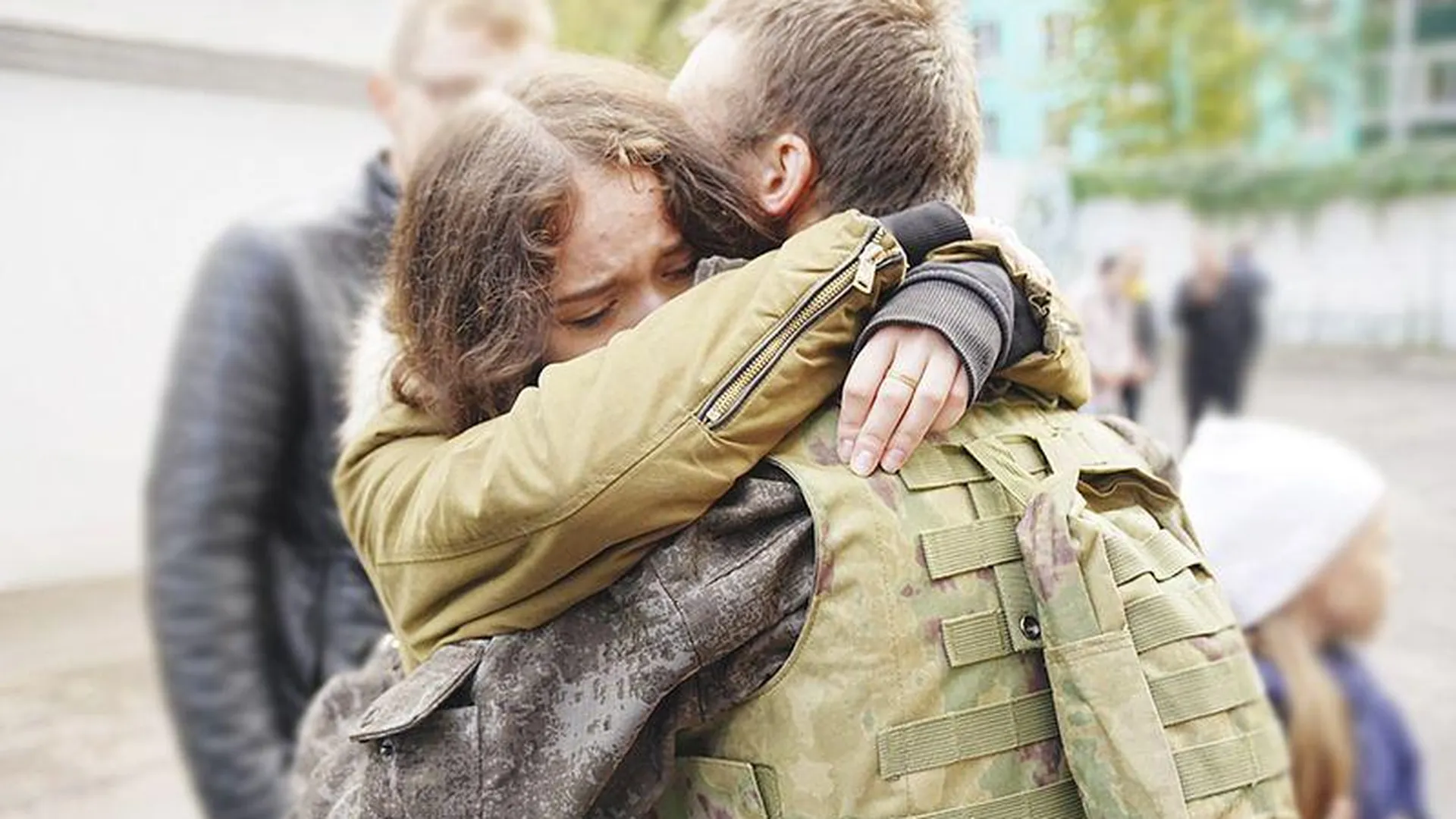 «Неземная любовь»: солдат СВО похитил воспитанницу детского дома, чтобы на ней жениться