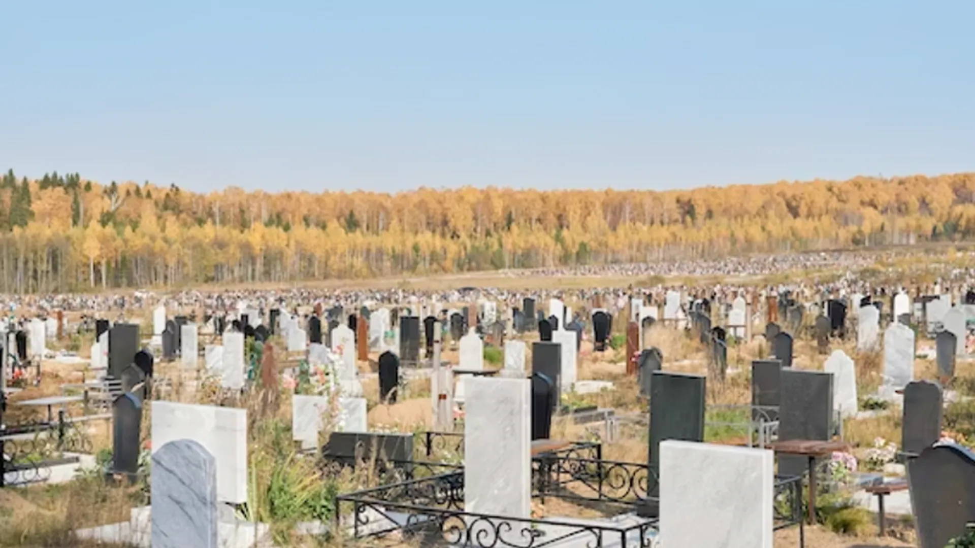 Кладбище бадалык в красноярске. Казанское кладбище воронеж. Харьков кладбище 18. Новое кладбище. Ставрополь старое кладбище.