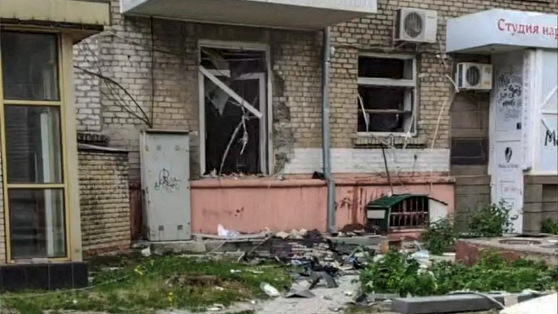 Военный эксперт Литовкин рассказал, о чем нужно помнить жителям Луганска после взрыва в центре города