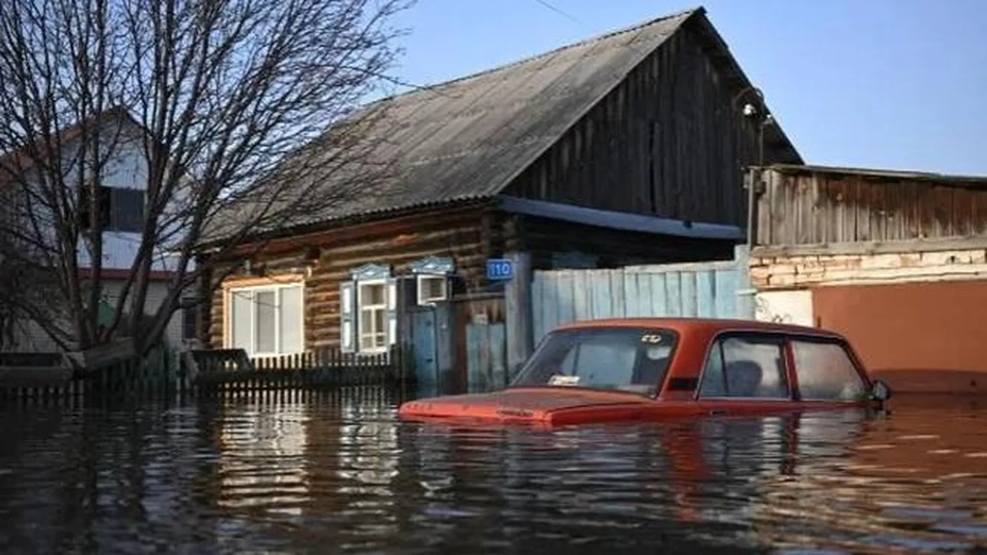 «Лето пройдет быстро». Путин назвал сроки восстановления пострадавших от паводков домов